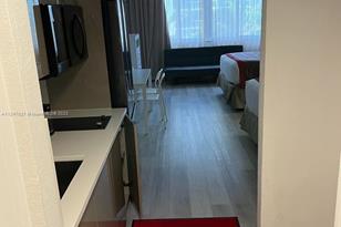 19201 Collins Ave, Sunny Isles Beach, FL 33160 - Photo 4