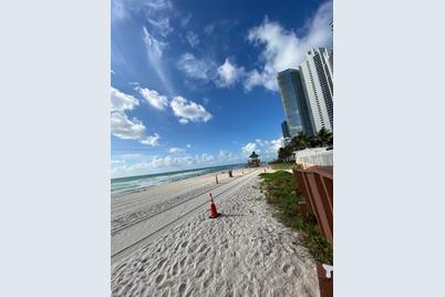 19201 Collins Ave #218, Sunny Isles Beach, FL 33160 - Photo 28