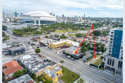 1750 NW 7th St, Miami, FL 33125 - Photo 2