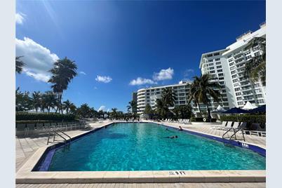 5161 Collins Ave #1711, Miami Beach, FL 33140 - Photo 20
