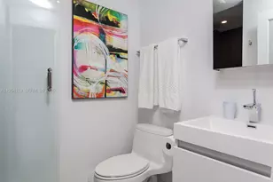 100 Lincoln Rd, Miami Beach, FL 33139 - Photo 12