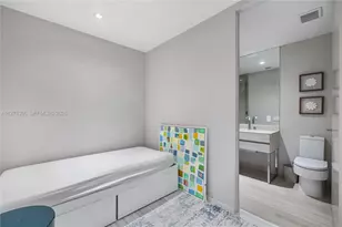 18975 E Collins Ave, Sunny Isles Beach, FL 33160 - Photo 28