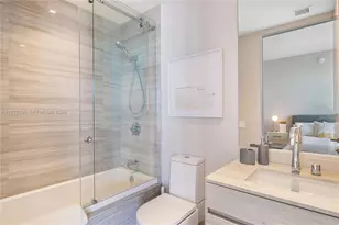 18975 E Collins Ave, Sunny Isles Beach, FL 33160 - Photo 30