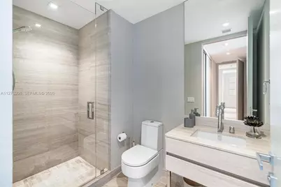 18975 E Collins Ave #3802, Sunny Isles Beach, FL 33160 - Photo 48