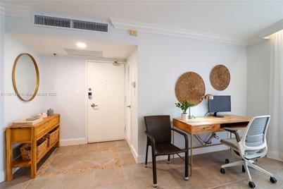 5161 Collins Ave #404, Miami Beach, FL 33140 - Photo 2