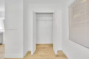 782 E 37th St, Hialeah, FL 33013 - Photo 8