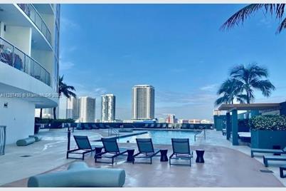 1750 N Bayshore Dr. #5215, Miami, FL 33132 - Photo 12