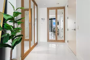2201 Collins Ave, Miami Beach, FL 33139 - Photo 10