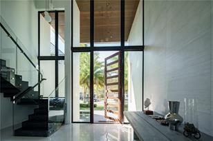 128 Fiesta Way, Fort Lauderdale, FL 33301 - Photo 6