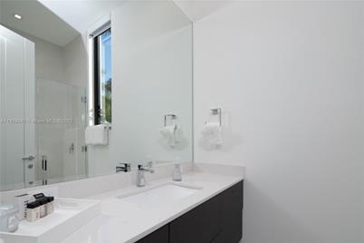 128 Fiesta Way, Fort Lauderdale, FL 33301 - Photo 22