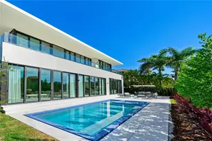 2950 NE 164th St, North Miami Beach, FL 33160 - Photo 30