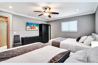 1301 Rodman St, Hollywood, FL 33019 - Photo 14