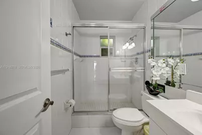 825 Harrison St, Hollywood, FL 33019 - Photo 16