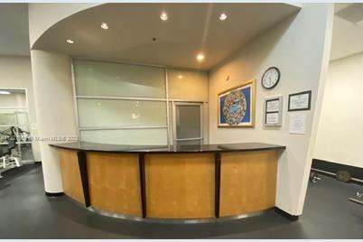 5151 Collins Ave #1036, Miami Beach, FL 33140 - Photo 26