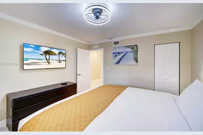 1020 N 13th Ter, Hollywood, FL 33019 - Photo 22