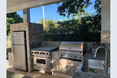 7625 SW 75th Ave, Miami, FL 33143 - Photo 16