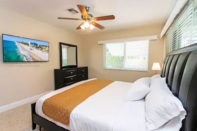 809 S 17th Ave, Hollywood, FL 33020 - Photo 12