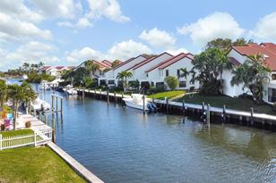 2400 Edward Rd, Palm Beach Gardens, FL 33410 - Photo 42