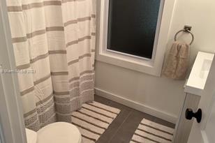 1247 S Newkirk, Philadelphia, PA 19146 - Photo 14