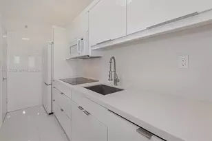 100 Lincoln Rd, Miami Beach, FL 33139 - Photo 10