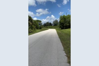 4145 NE 21st Ave, Cape Coral, FL 33909 - Photo 6
