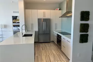 100 Lincoln Rd, Miami Beach, FL 33139 - Photo 20