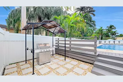1218 Hollywood Blvd, Hollywood, FL 33019 - Photo 6