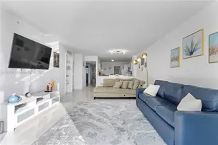 17050 N Bay Rd, Sunny Isles Beach, FL 33160 - Photo 4