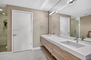 16385 Biscayne Blvd, North Miami Beach, FL 33160 - Photo 24