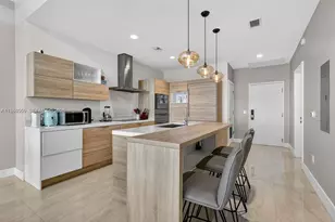 16385 Biscayne Blvd, North Miami Beach, FL 33160 - Photo 40