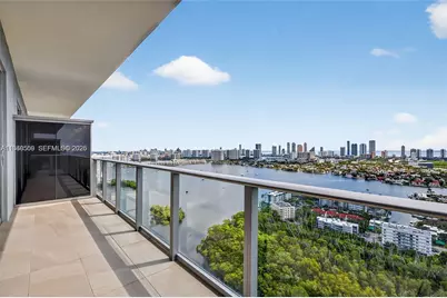 16385 Biscayne Blvd #7, North Miami Beach, FL 33160 - Photo 22
