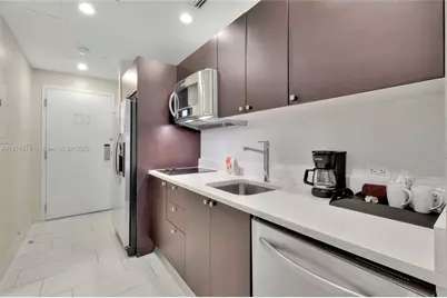 5300 NW 87th Ave #606, Doral, FL 33178 - Photo 2