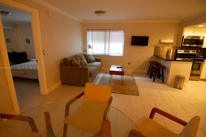 753 Michigan Ave #2C, Miami Beach, FL 33139 - Photo 8