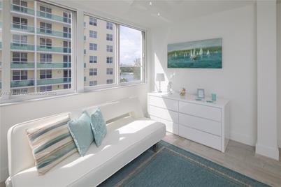 5005 Collins Ave #610, Miami Beach, FL 33140 - Photo 10