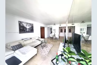 6365 Collins Ave #1711, Miami Beach, FL 33141 - Photo 2