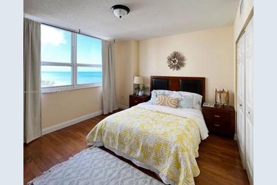 2080 S Ocean Dr #806, Hallandale Beach, FL 33009 - Photo 10