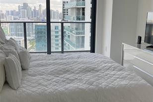 121 NE 34th St, Miami, FL 33137 - Photo 20