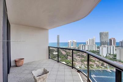 19667 Turnberry Way #26B, Aventura, FL 33180 - Photo 36