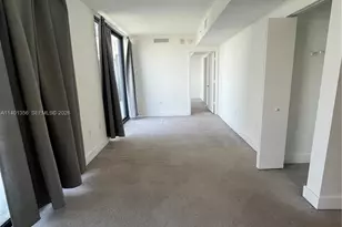 121 NE 34th St, Miami, FL 33137 - Photo 10