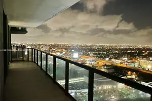 121 NE 34th St, Miami, FL 33137 - Photo 4