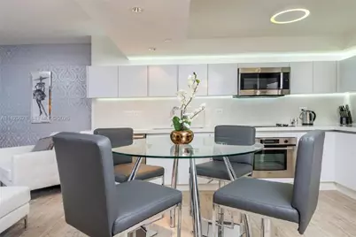 102 24th St #1108, Miami Beach, FL 33139 - Photo 6
