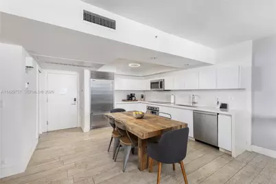 102 24th St #1013, Miami Beach, FL 33139 - Photo 6