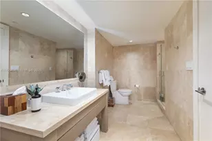 102 24th St, Miami Beach, FL 33139 - Photo 14