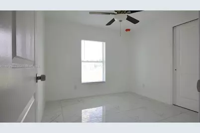 3428 N Jeffcott St, Fort Myers, FL 33916 - Photo 28