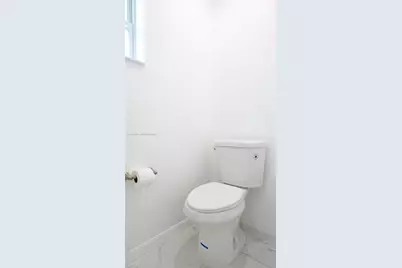 3428 N Jeffcott St, Fort Myers, FL 33916 - Photo 10