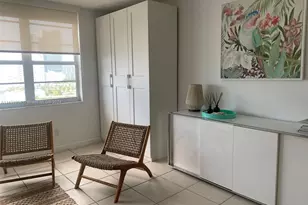 100 Lincoln Rd, Miami Beach, FL 33139 - Photo 12