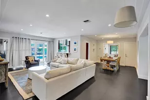 1912 NE 119th Rd, North Miami, FL 33181 - Photo 12