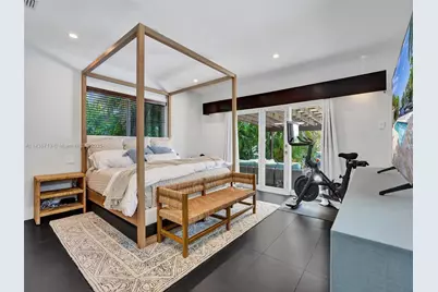 1912 NE 119th Rd, North Miami, FL 33181 - Photo 36