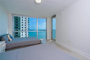 1750 N Bayshore Dr, Miami, FL 33132 - Photo 10