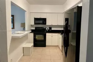 19370 Collins Ave, Sunny Isles Beach, FL 33160 - Photo 8